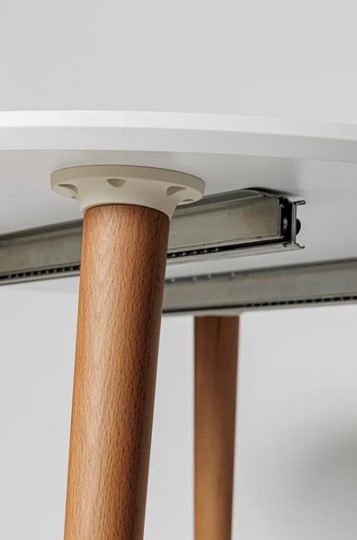 Обеденный круглый раздвижной стол Белая Эмаль д. 90 см МДФ ножки светлый орех в Санкт-Петербурге - изображение 18