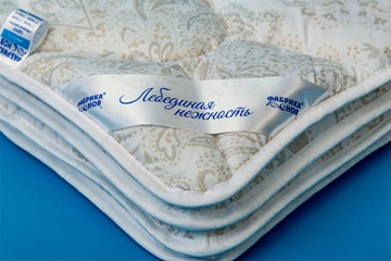 Одеяло всесезонное полутороспальное Лебединая нежность в Санкт-Петербурге - предосмотр 1